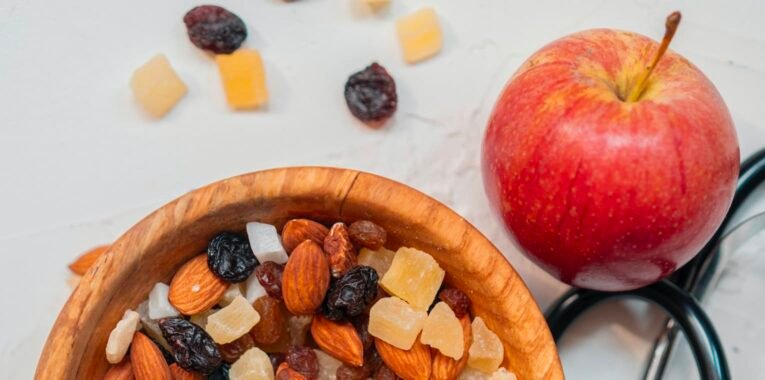 Going Green: Tips for Sustainable Shopping and Eco-Friendly Choices